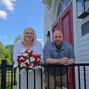 Meet your Posher, Anthony and Crystal Grach